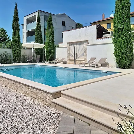Nyaraló Roza By Interhome *