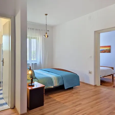 Nyaraló Roza By Interhome Umag